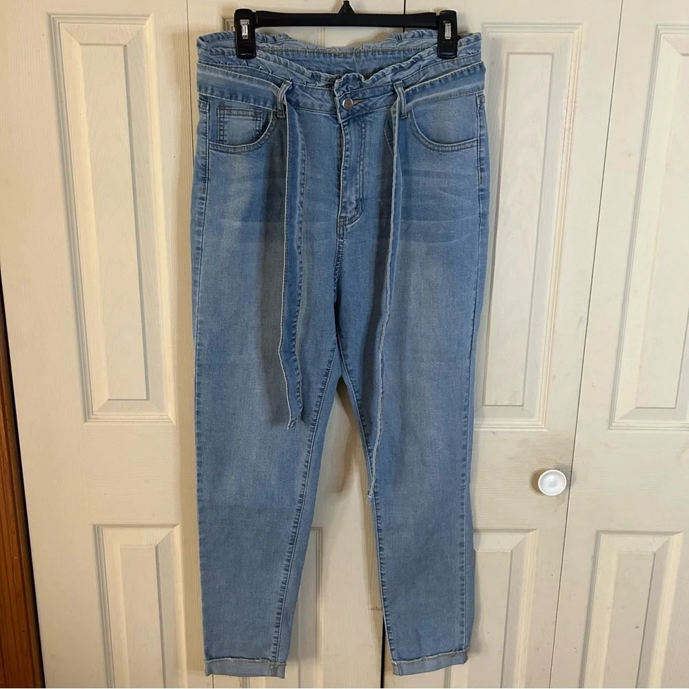 SHEIN women casual paper bag jeans-light blue - Picture 1 of 6